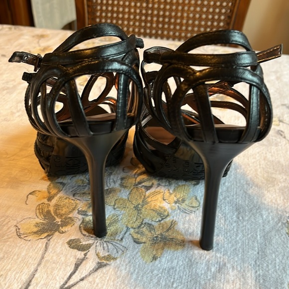 Calvin Klein Dylan Stiletto Heels Size 8 - gently used - Picture 3 of 8